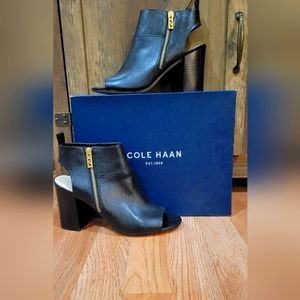 Cole Haan ZULA SHOOTIE II Block Heel Open Toe Shoe, Black leather, Size 9B